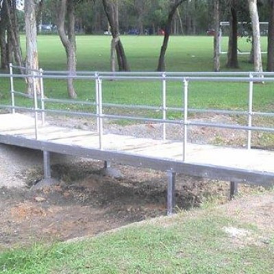 Handrail